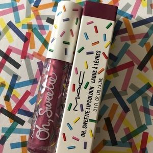 MAC Oh Sweetie Lipcolour purple panda cotta